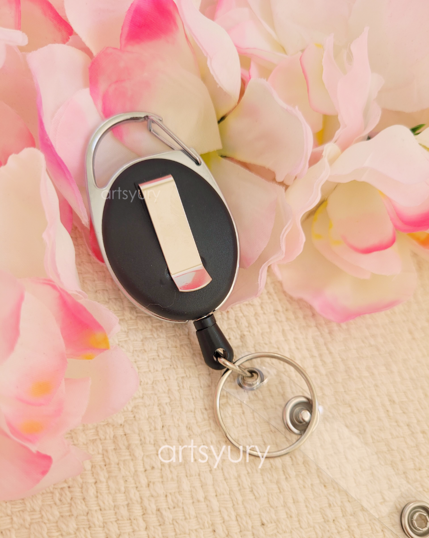 Badge Reel: Kitty Festive Deer